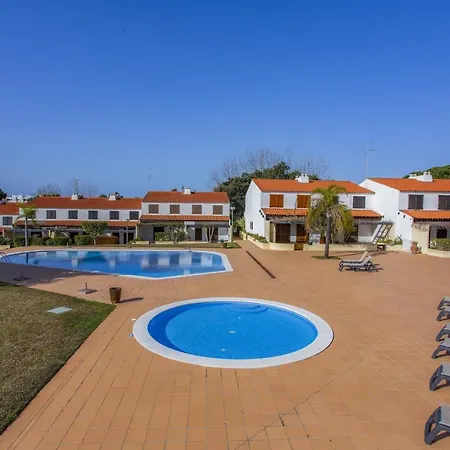Vilar Do Jardim - Terrace And Pool - Vilamoura