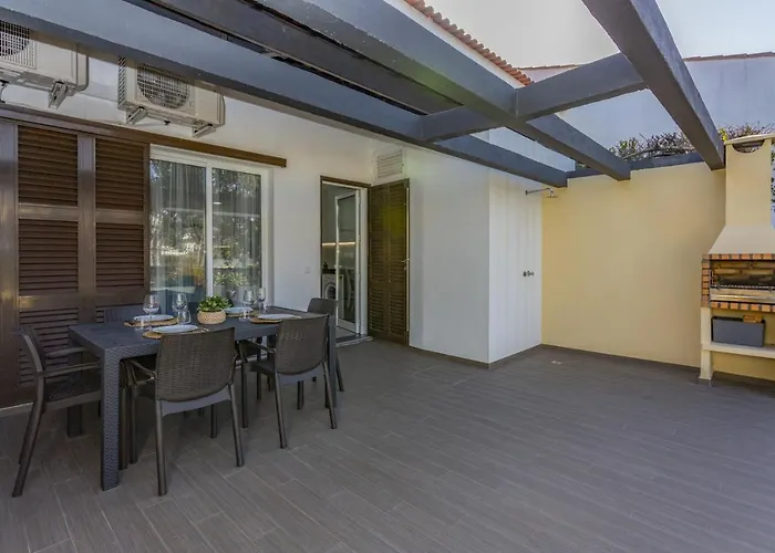 Apartment Vilar Do Jardim - Terrace And Pool - Vilamoura Quarteira