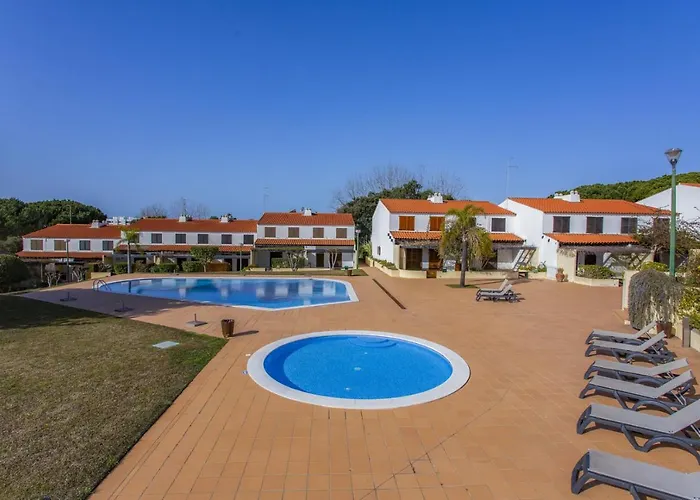 Vilar Do Jardim - Terrace And Pool - Vilamoura